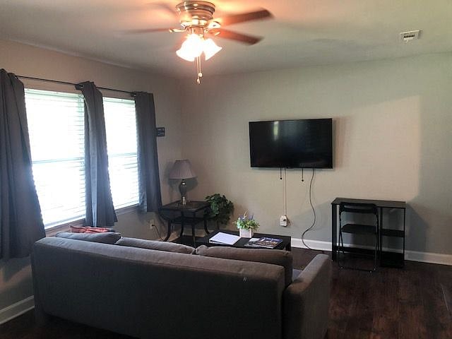 Furnished Finder property 371241_1 photo 3