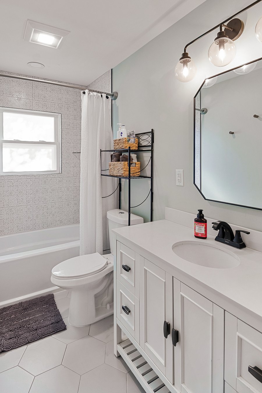 Furnished Finder property 371251_1 photo 16