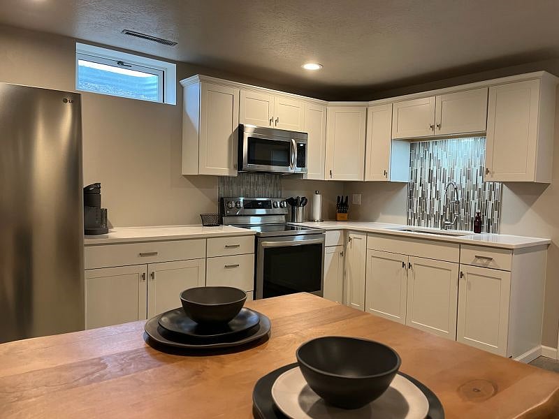 Full / modern kitchen