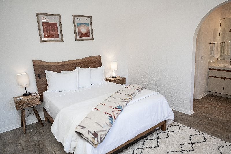 Furnished Finder property 371333_1 photo 8