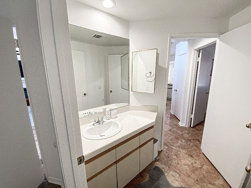 Furnished Finder property 371333_1 photo 15