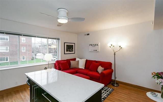 Furnished Finder property 371366_2 photo 4