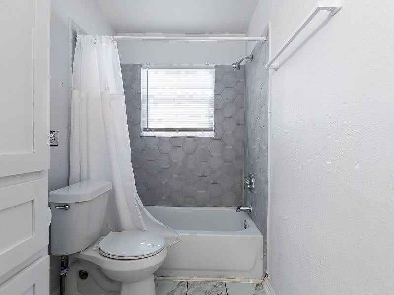Furnished Finder property 371380_2 photo 21