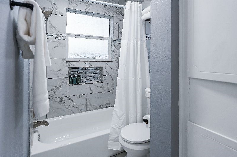 Furnished Finder property 371380_3 photo 16