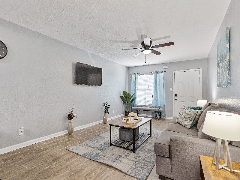 Furnished Finder property 371380_4 photo 4