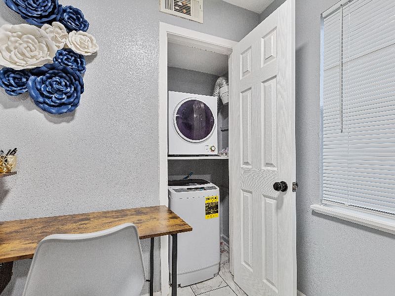 Furnished Finder property 371380_4 photo 11