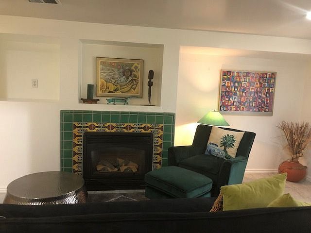 Furnished Finder property 371395_1 photo 7