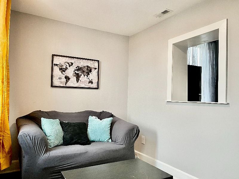 Furnished Finder property 371404_1 photo 3