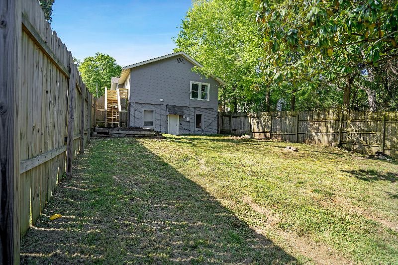 Furnished Finder property 371500_1 photo 17