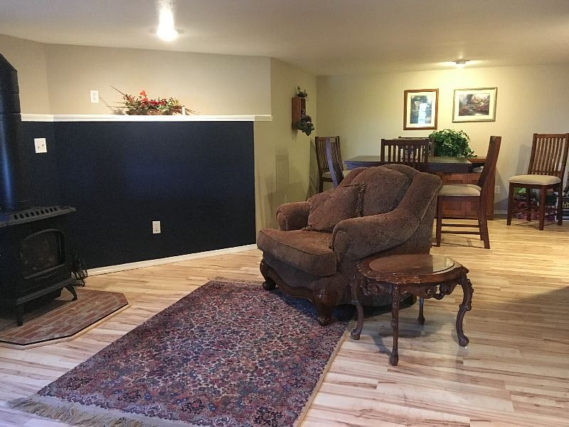 Furnished Finder property 371513_1 photo 3
