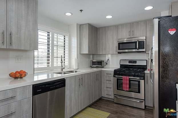 Kitchen stocked with everything you could want.