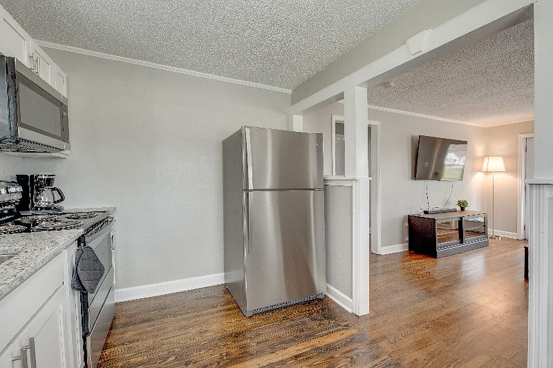 Furnished Finder property 371521_1 photo 6