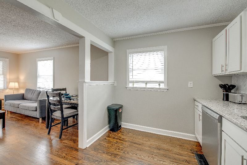 Furnished Finder property 371521_1 photo 7
