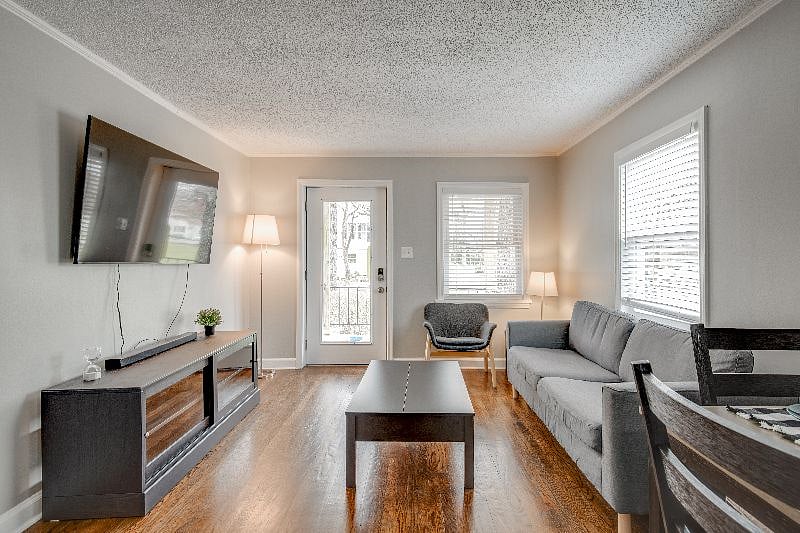 Furnished Finder property 371521_1 photo 8