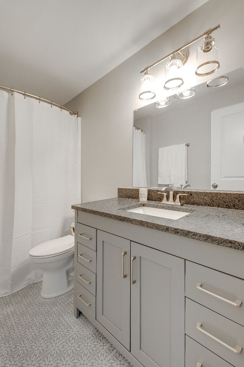 Furnished Finder property 371521_1 photo 12