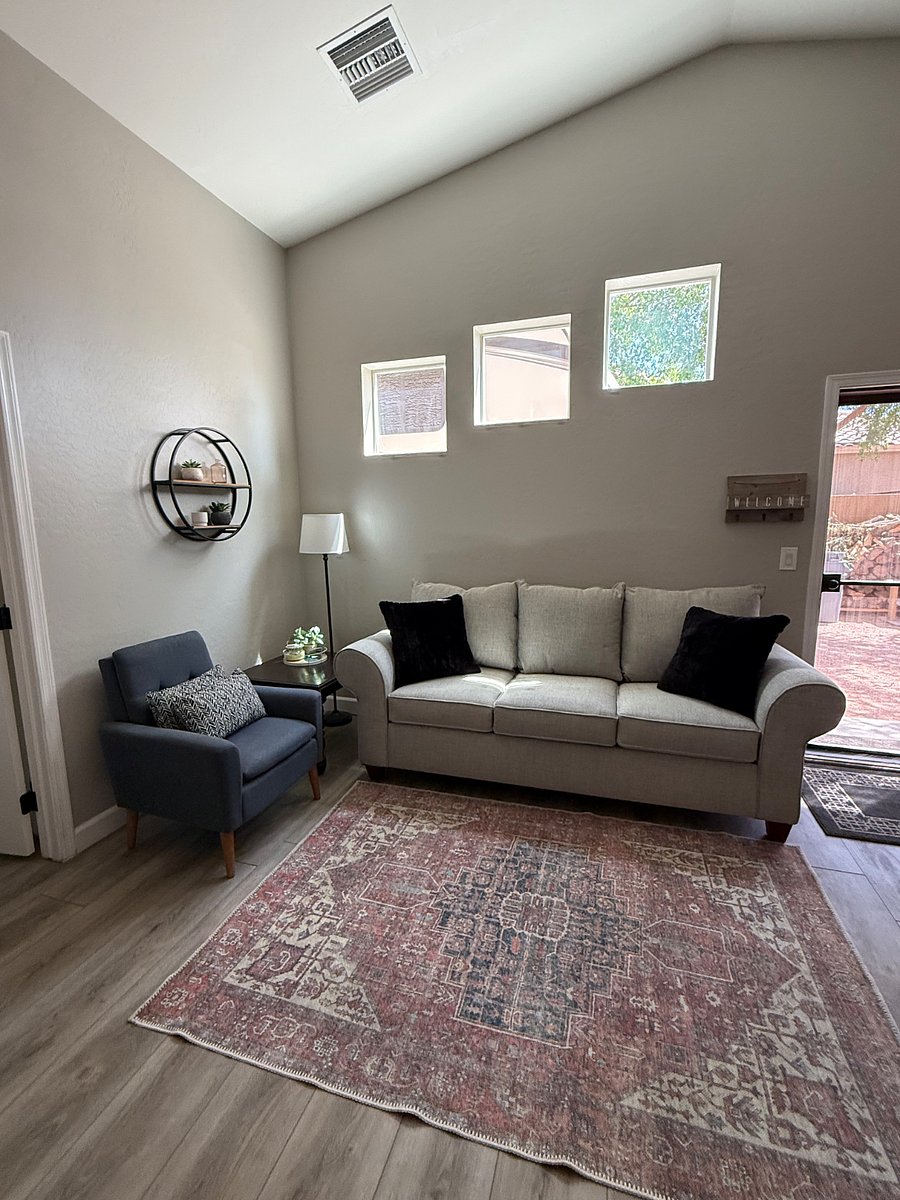 Furnished Finder property 371529_1 photo 9