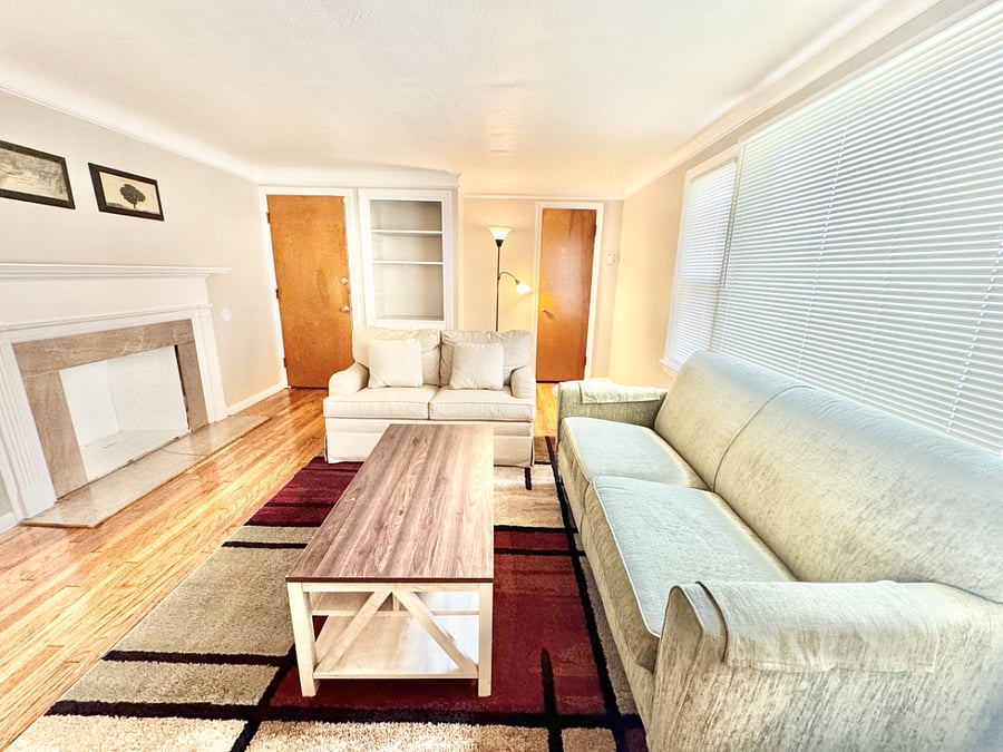 Furnished Finder property 371533_1 photo 4