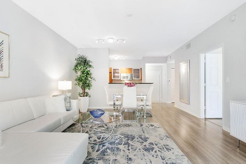 Furnished Finder property 371565_1 photo 5