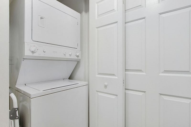 Furnished Finder property 371565_1 photo 23