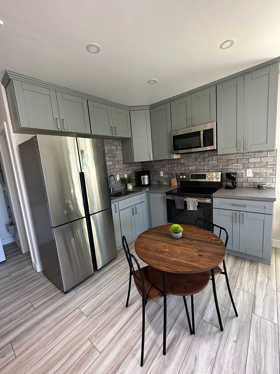 Furnished Finder property 371587_3 photo 8