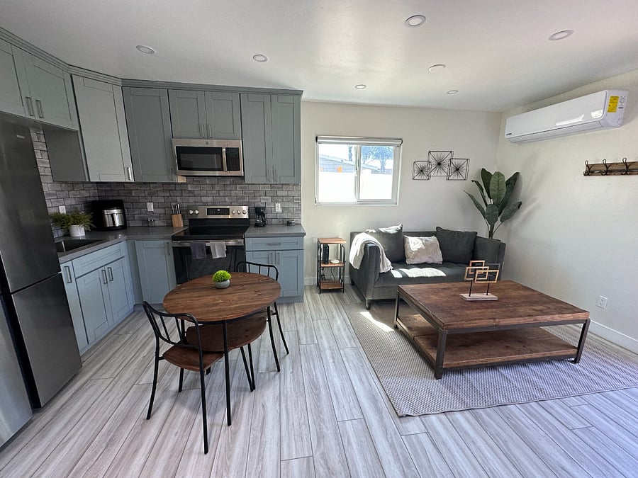 Furnished Finder property 371587_3 photo 10