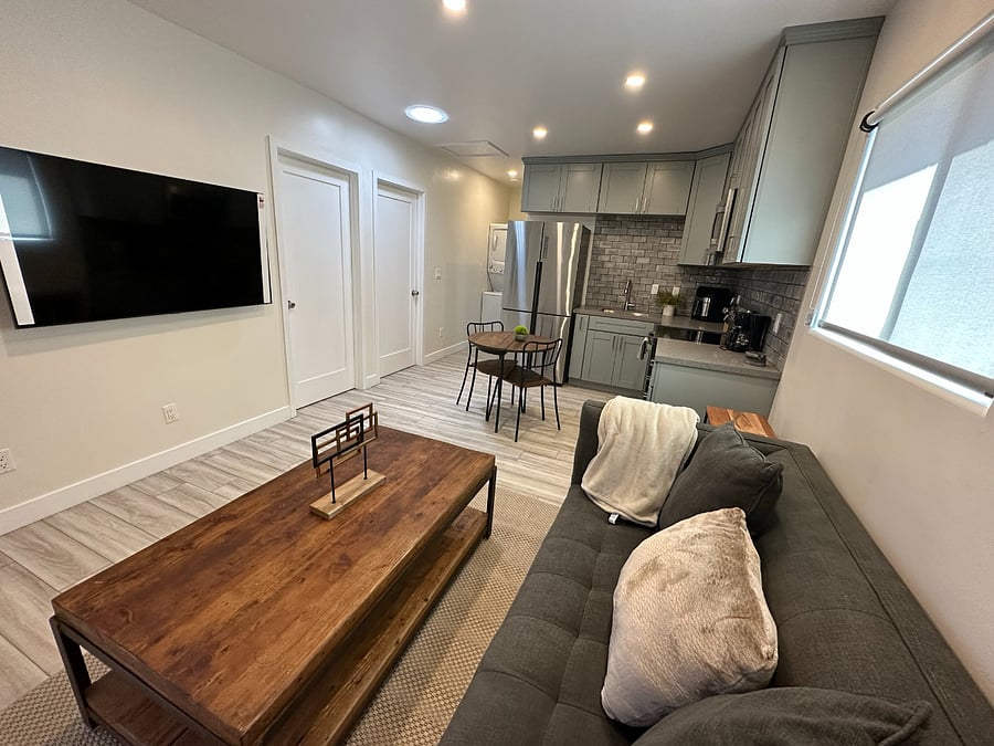 Furnished Finder property 371587_3 photo 14