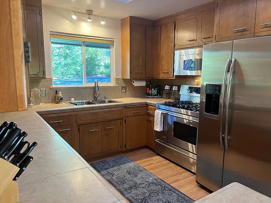 Furnished Finder property 371618_1 photo 9