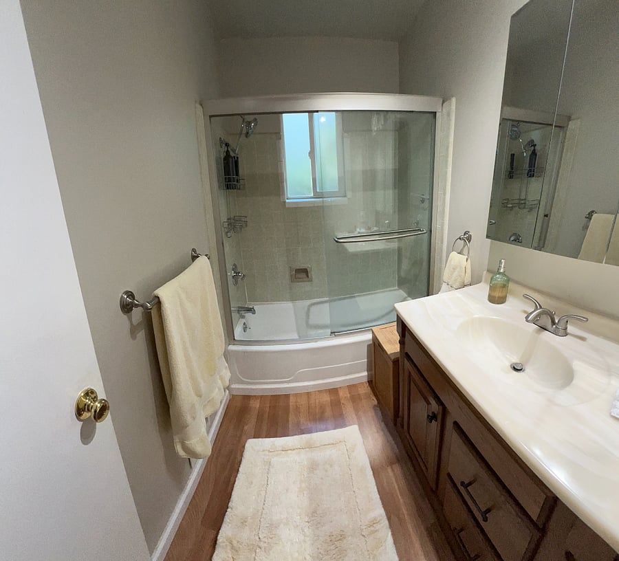 Furnished Finder property 371618_1 photo 16