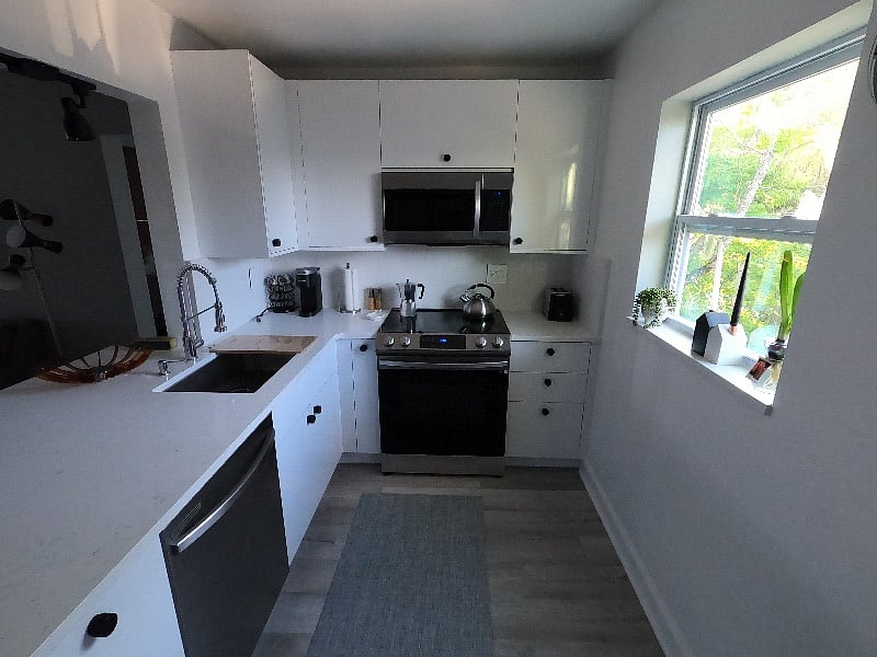 Furnished Finder property 371624_1 photo 11