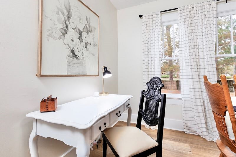Furnished Finder property 371635_1 photo 13