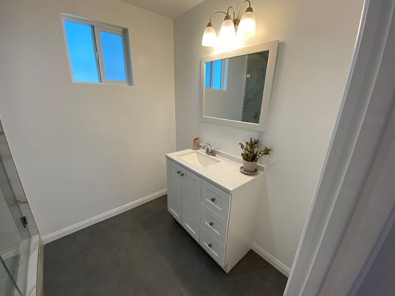 Furnished Finder property 371659_1 photo 3