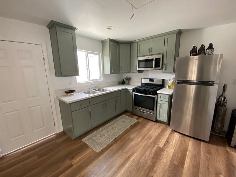 Furnished Finder property 371659_1 photo 6