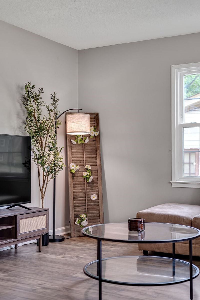 Furnished Finder property 371683_1 photo 3