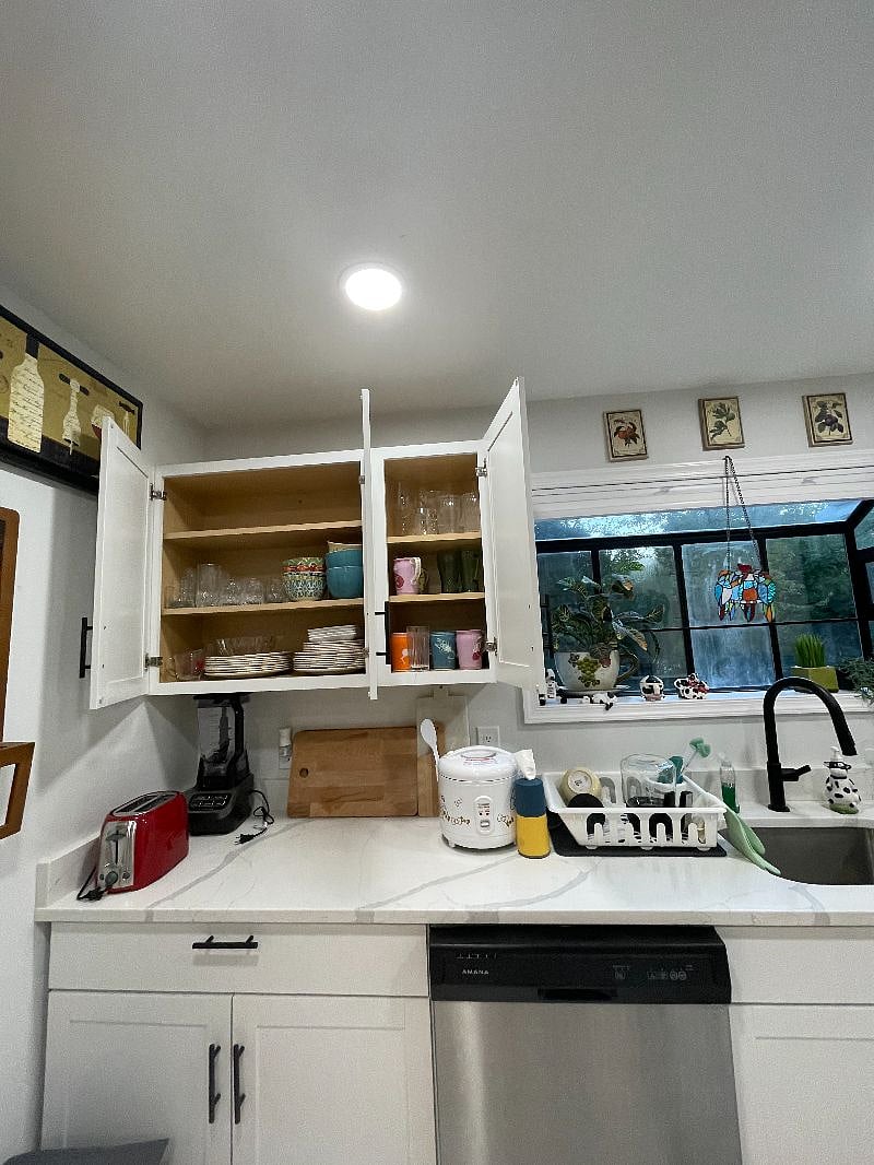 Furnished Finder property 371693_3 photo 25