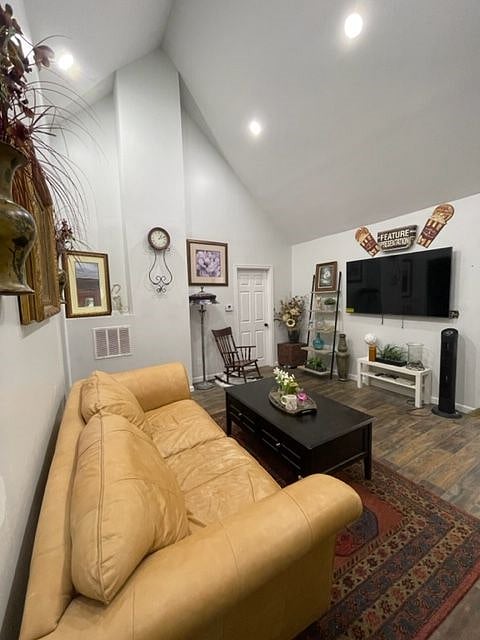 Furnished Finder property 371693_5 photo 10