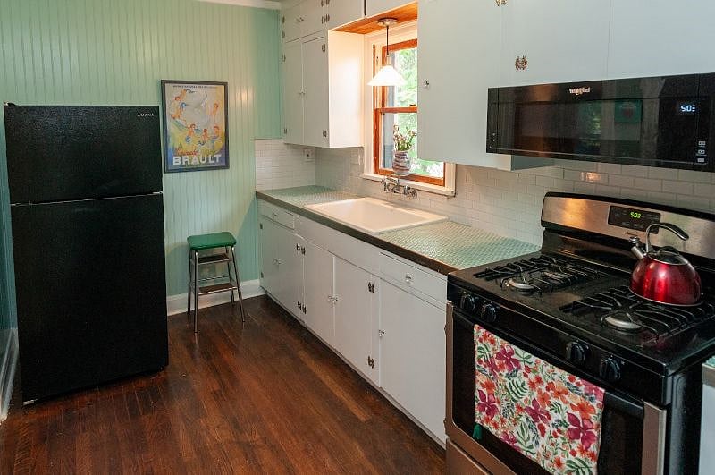 Furnished Finder property 371758_1 photo 3