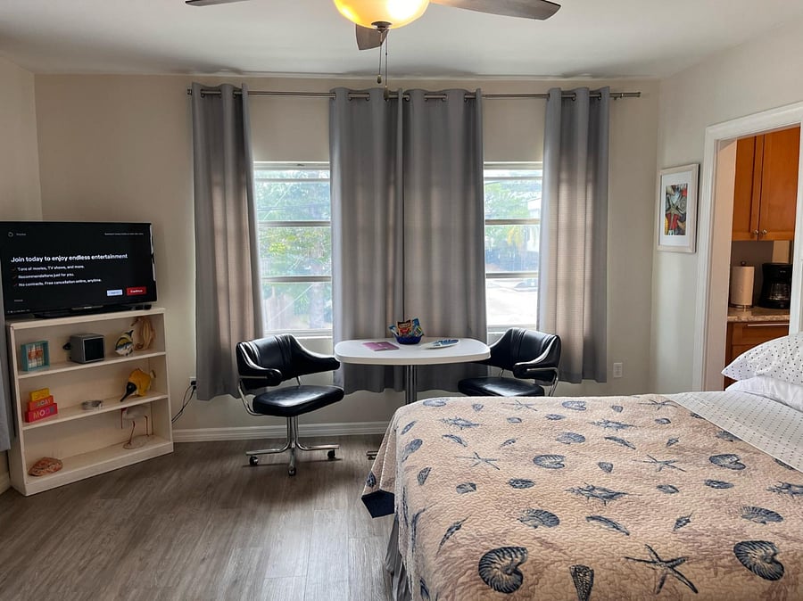 Furnished Finder property 371771_2 photo 10
