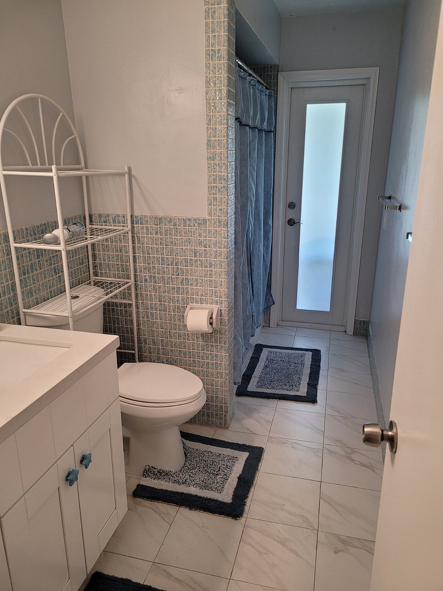 Furnished Finder property 371790_1 photo 3