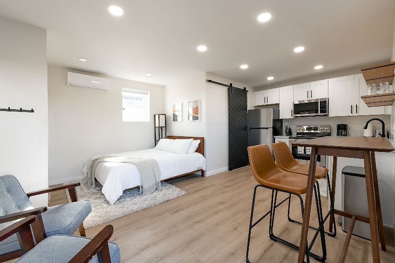 Furnished Finder property 371814_1 photo 13
