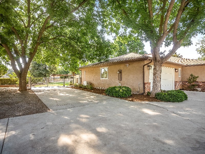 Furnished Finder property 371830_1 photo 21