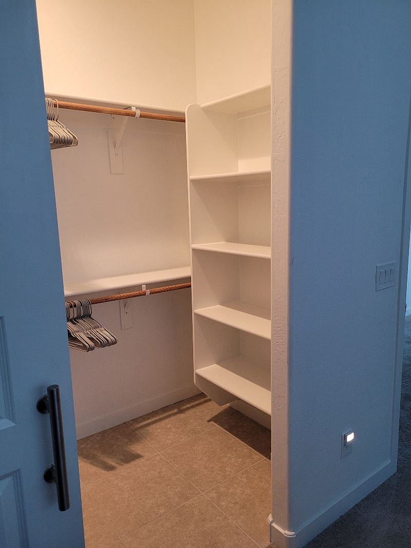 Furnished Finder property 371857_1 photo 17