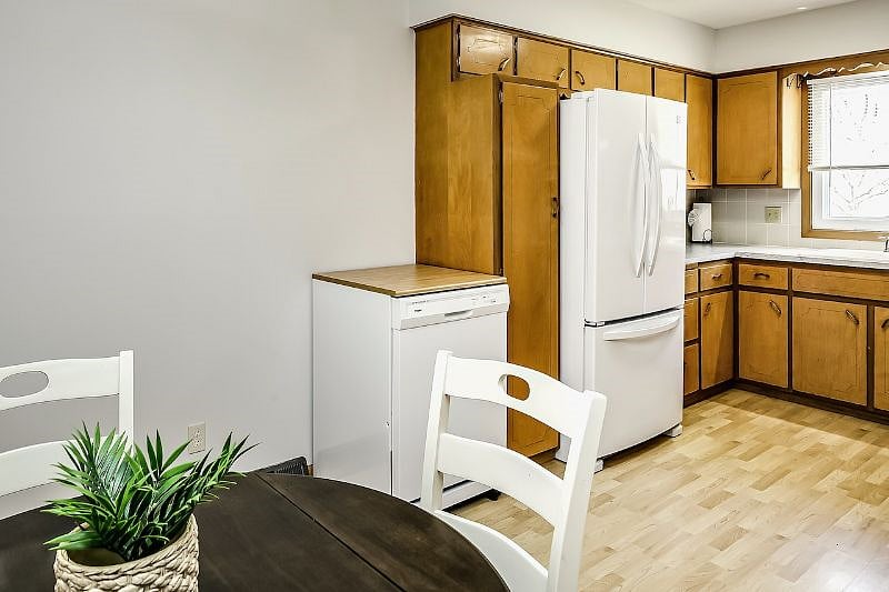 Furnished Finder property 371874_1 photo 10