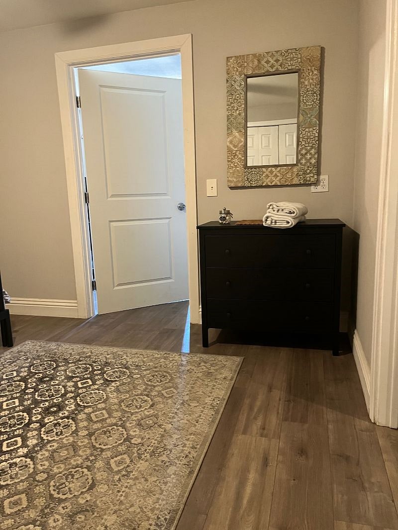 Furnished Finder property 371879_1 photo 8