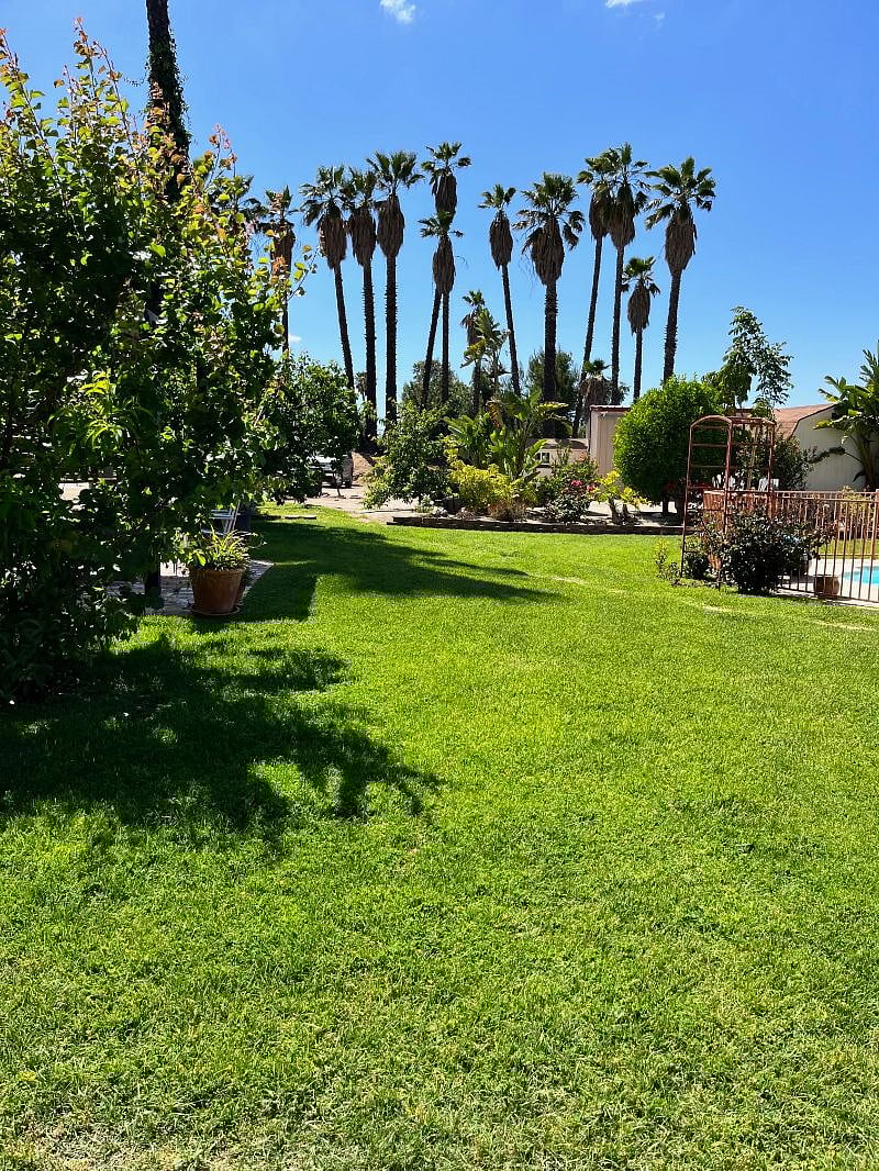 Furnished Finder property 371879_1 photo 2