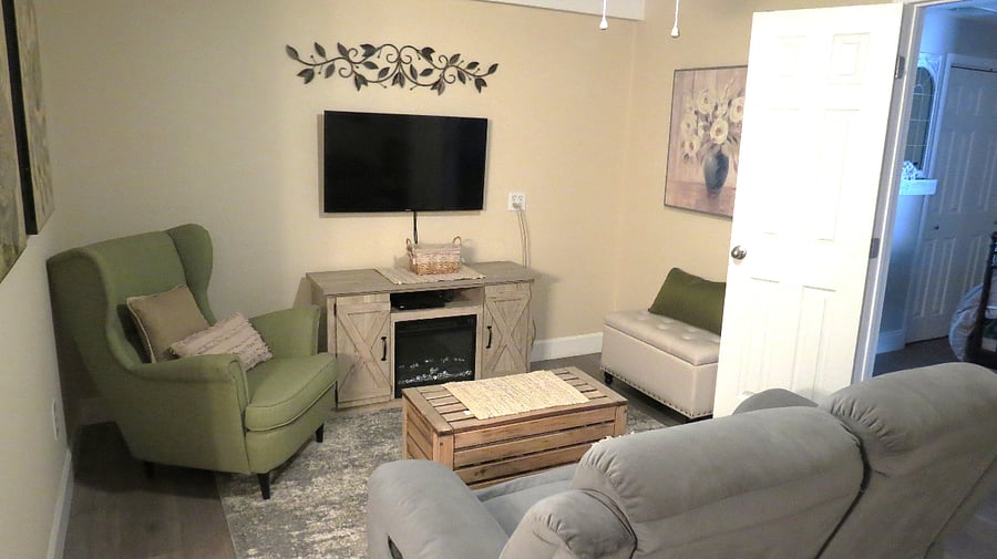 Furnished Finder property 371879_1 photo 10