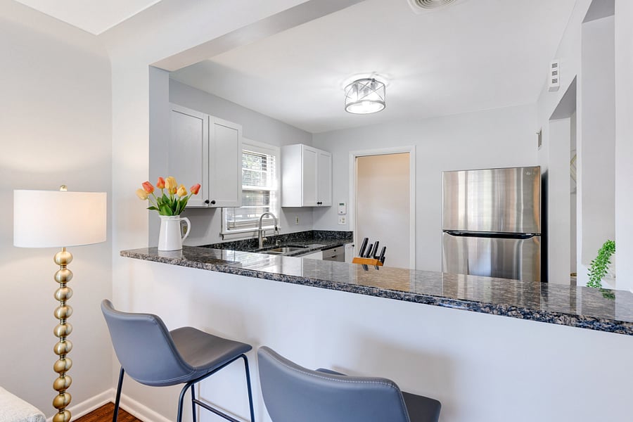 Furnished Finder property 371882_8 photo 7