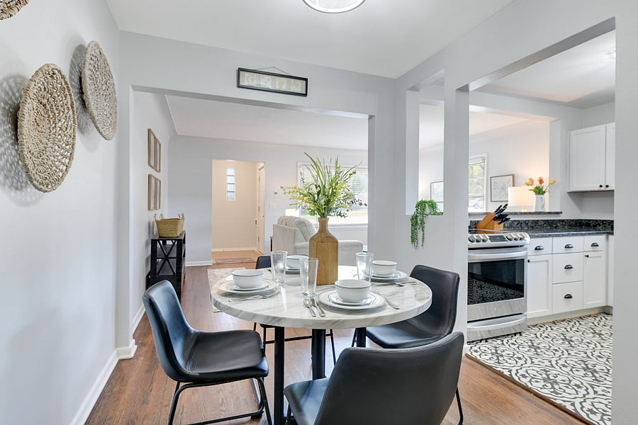 Furnished Finder property 371882_8 photo 9