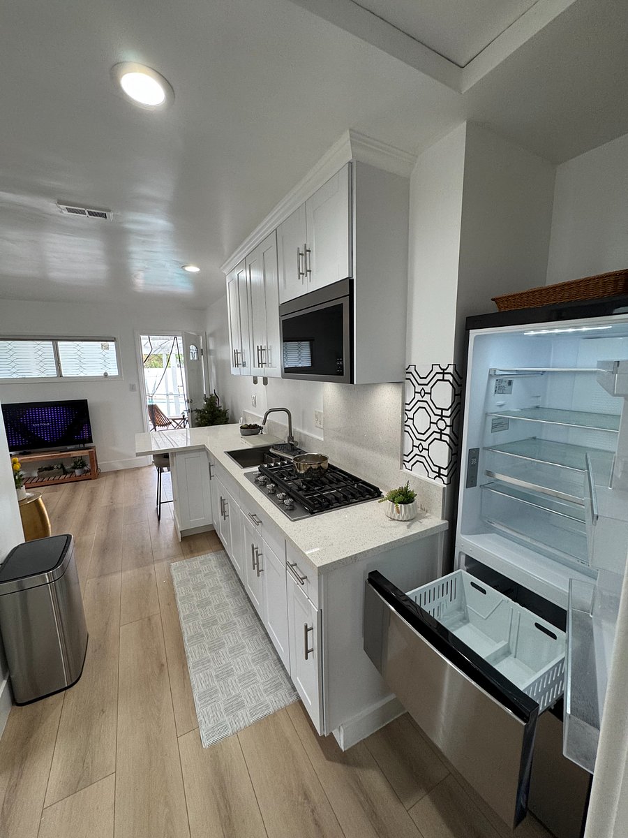 Furnished Finder property 371901_1 photo 13