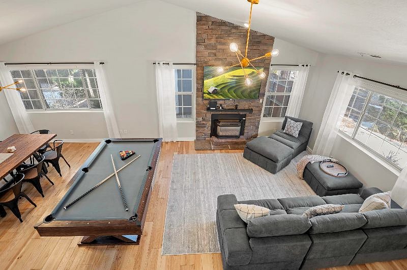 Furnished Finder property 371902_1 photo 3