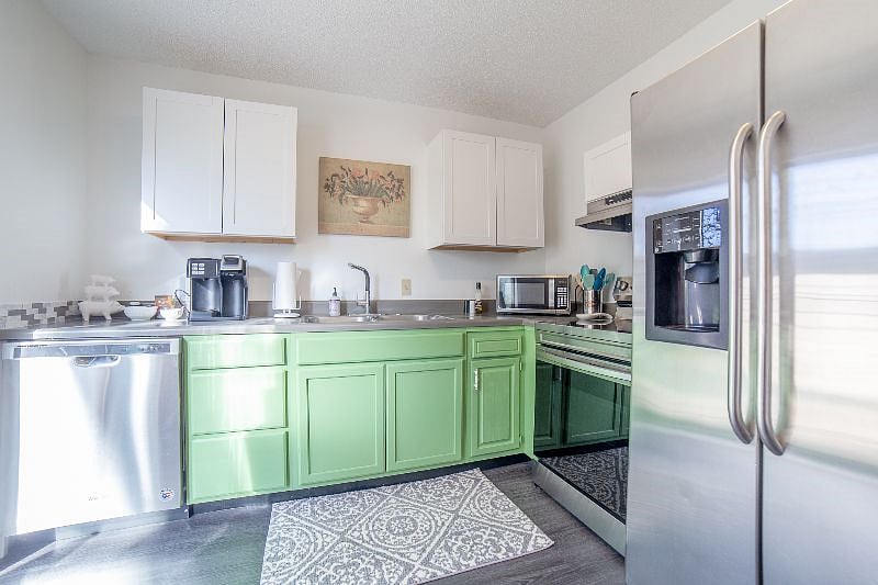 Furnished Finder property 372022_1 photo 4
